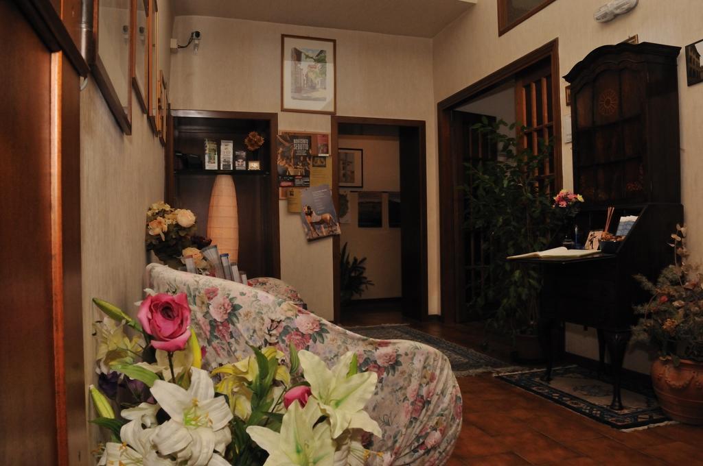 Locanda De' Pazzi ฟลอเรนซ์ ภายนอก รูปภาพ